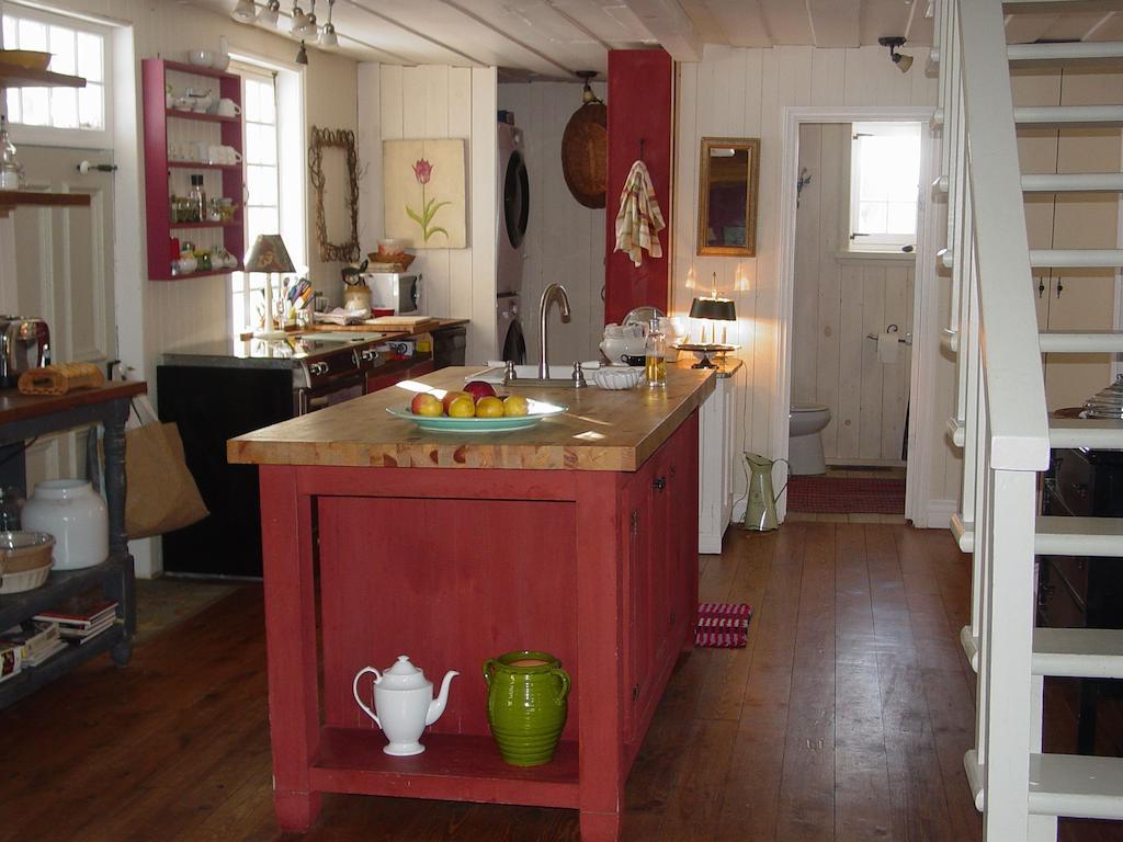 La Maison Ancestrale Guerard Saint-Laurent-de-l'ile d'Orleans Rum bild
