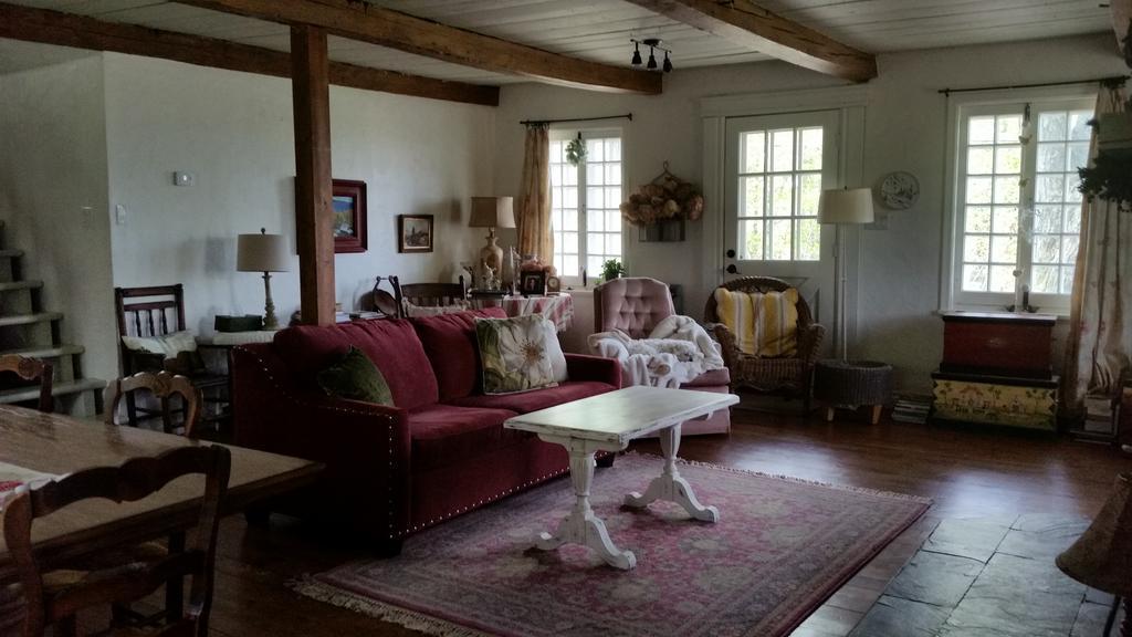 La Maison Ancestrale Guerard Saint-Laurent-de-l'ile d'Orleans Exteriör bild